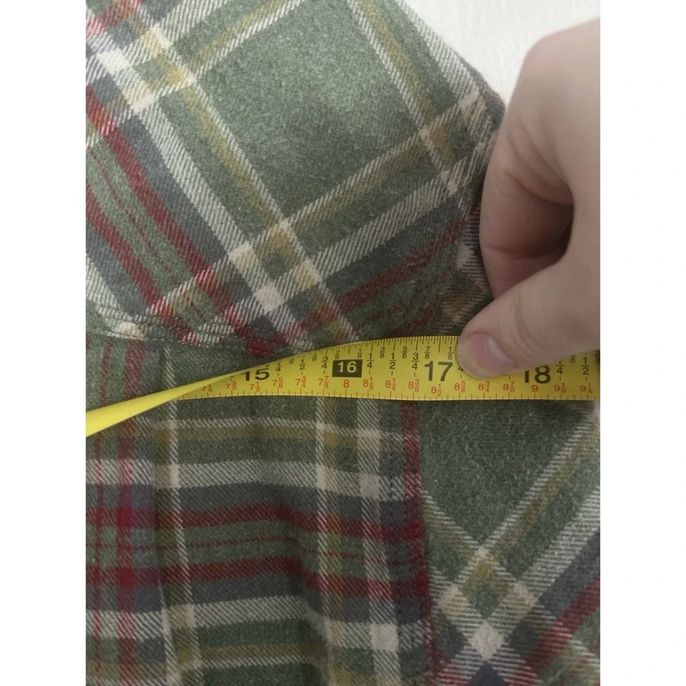 Roots Canada 100% Cotton Flannel Long Sleeve Shirt Large Green Plaid Button Up - Picture 12 of 12